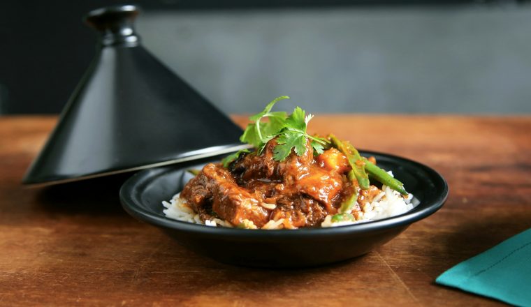 Recept: Tajine met lamsvlees, abrikozen en sperziebonen